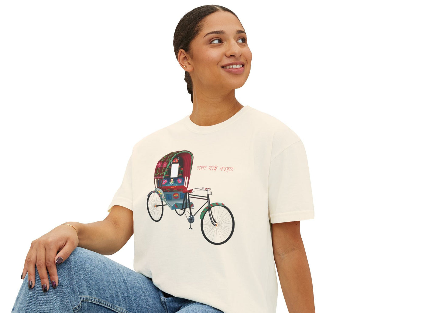 Artistic Women's Boxy Tee with Rickshaw Design