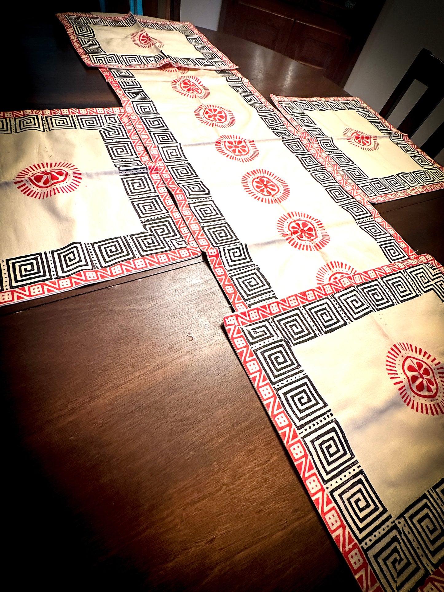 Chorka - Handblock Print Table Runner and Placemat Set