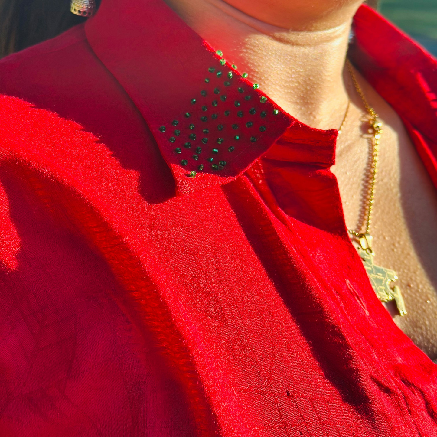 Poddo - Hand Embroider with beadworkShirt